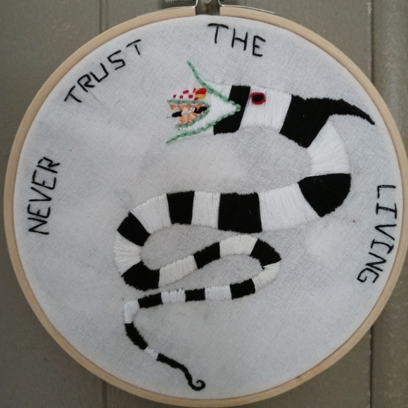 Beetlejuice Embroidery with Hoop - Picture 1 of 2